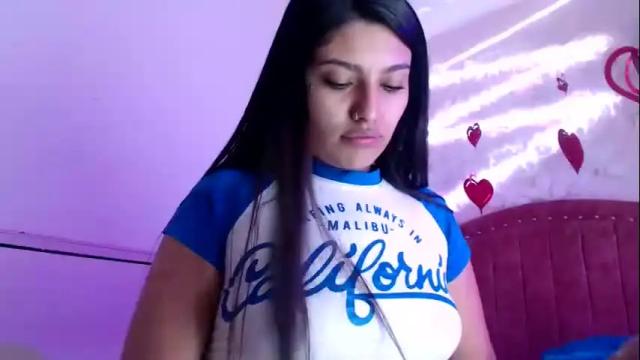 Image 4 of sarastonesx Stream on Chaturbate on 9 days ago