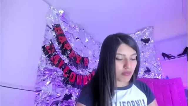 Image 6 of sarastonesx Stream on Chaturbate on 2 months ago