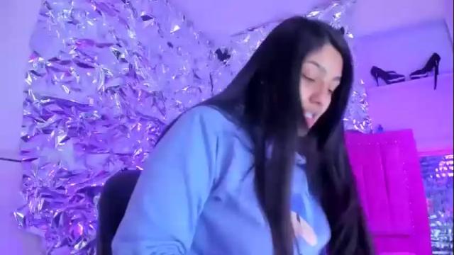 Image 4 of sarastonesx Stream on Chaturbate on 2 months ago