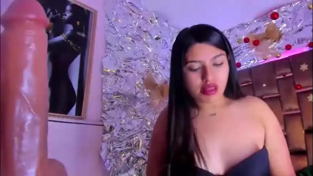 Image 7 of sarastonesx Stream on Chaturbate on 1 month ago