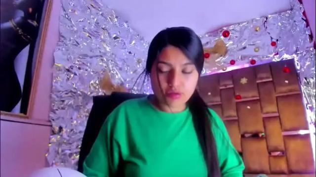 Image 3 of sarastonesx Stream on Chaturbate on 1 month ago