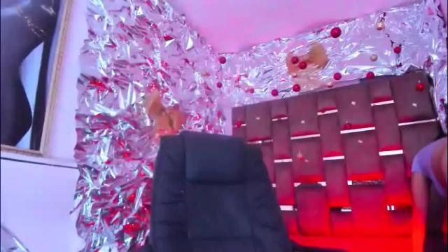 Image 7 of sarastonesx Stream on Chaturbate on 1 month ago