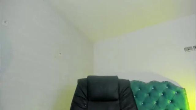 Image 12 of sarastonesx Stream on Chaturbate on 25 days ago