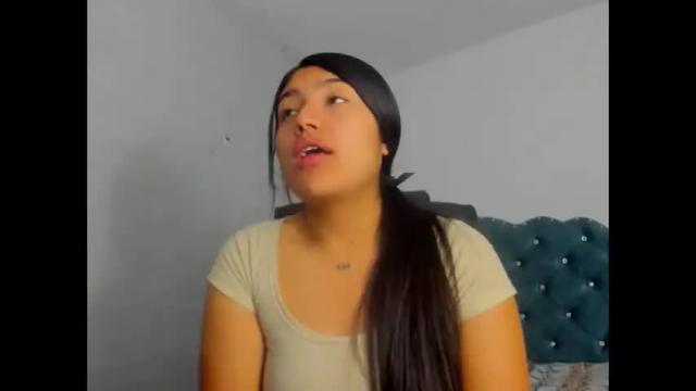 Image 4 of sarastonesx Stream on Chaturbate on 24 days ago