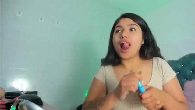 Image 8 of sarastonesx Stream on Chaturbate on 16 days ago