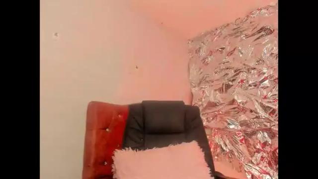 Image 6 of sarastonesx Stream on Chaturbate on 3 days ago