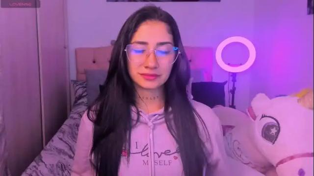 Thumbnail 3, saratukkerr's Stream at Chaturbate, 2 months ago