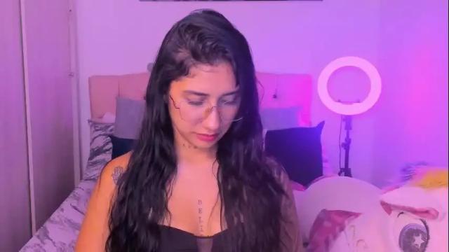 Image 12 of saratukkerr Stream on Chaturbate on 1 month ago