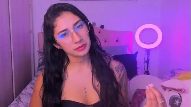 Thumbnail 3, saratukkerr's Stream at Chaturbate, 1 month ago