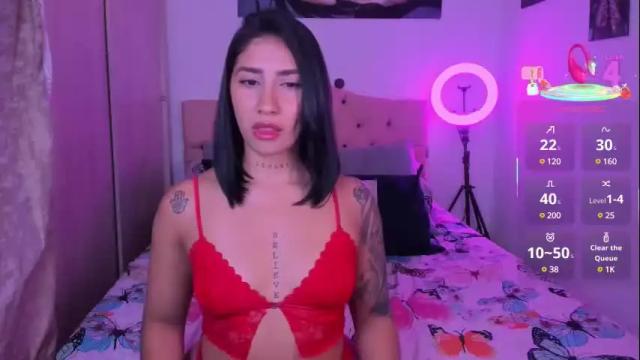 Image 4 of saratukkerr Stream on Chaturbate on 22 days ago
