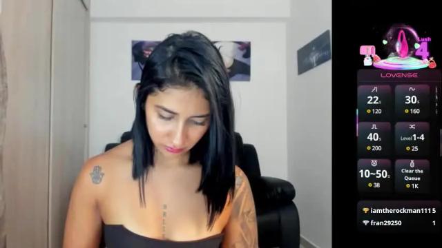 Image 10 of saratukkerr Stream on Chaturbate on 7 days ago