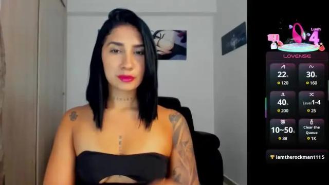 Image 2 of saratukkerr Stream on Chaturbate on 7 days ago