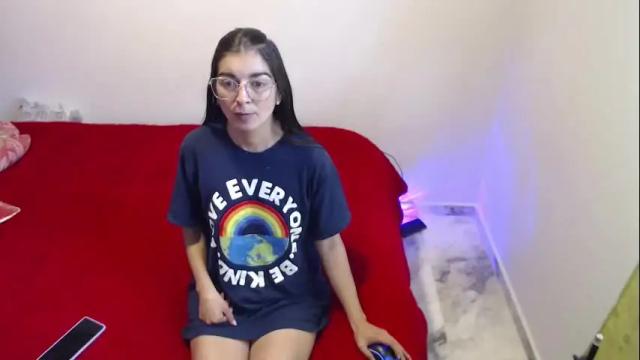 Image 3 of saray_honey1 Stream on Chaturbate on 1 month ago