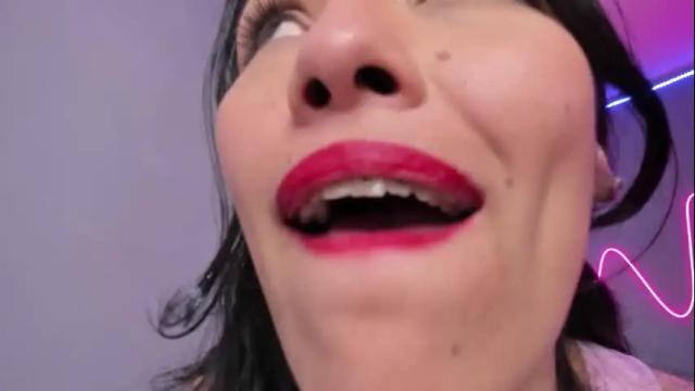 Image 4 of sarayander Stream on Chaturbate on 1 month ago