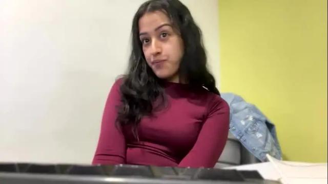 Image 12 of saribelcutee Stream on Chaturbate on 1 month ago