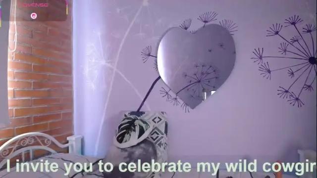 Image 8 of saribelcutee Stream on Chaturbate on 8 months ago