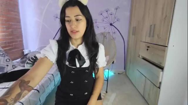 Image 10 of saribelcutee Stream on Chaturbate on 7 months ago