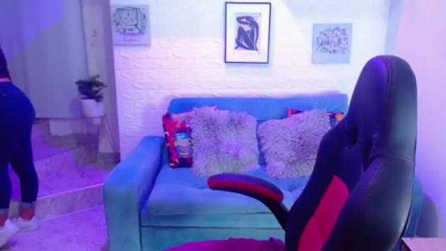 Image 4 of sariita_moller Stream on Chaturbate on 19 months ago