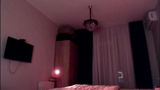 Image 6 of sarinaluv Stream on Chaturbate on 1 month ago