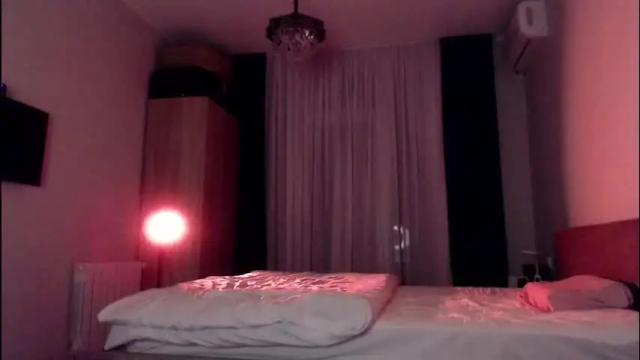 Image 6 of sarinaluv Stream on Chaturbate on 25 days ago