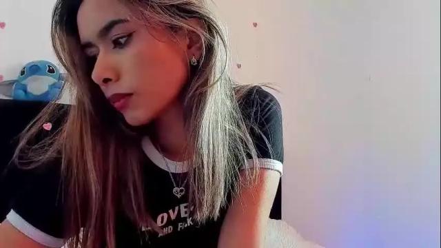 Image 7 of sarita_jones23 Stream on Chaturbate on 1 month ago