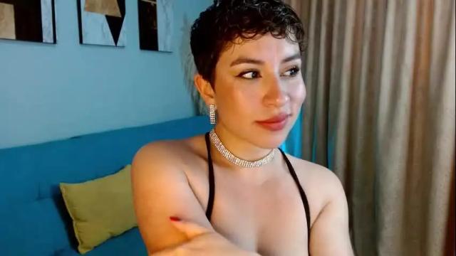 Image 2 of sarita_klein Stream on Chaturbate on 14 days ago