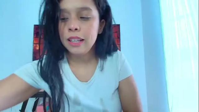 Image 3 of sarita_slovan Stream on Chaturbate on 4 months ago