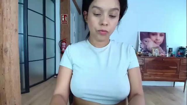 Image 10 of sarita_slovan Stream on Chaturbate on 3 months ago