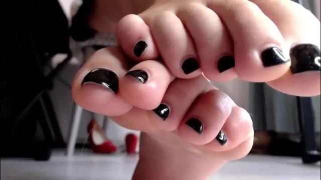 Image 11 of sarrah_lynn Stream on Chaturbate on 4 days ago