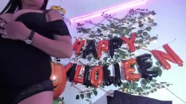 Image 4 of sasha_brown10 Stream on Chaturbate on 20 months ago