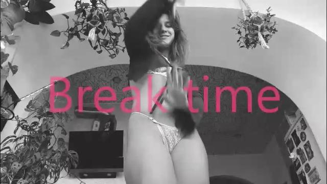 Image 12 of sasha_moormeoow Stream on Chaturbate on 2 days ago