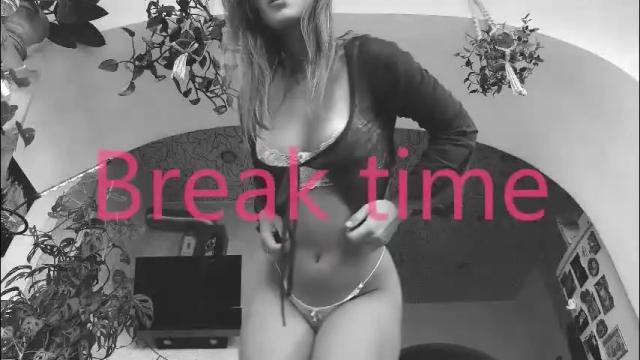 Image 8 of sasha_moormeoow Stream on Chaturbate on 2 days ago