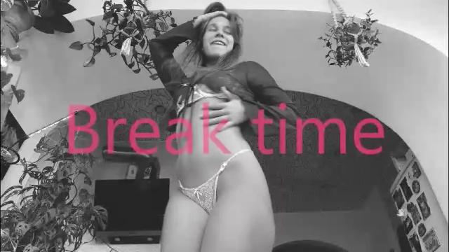 Image 2 of sasha_moormeoow Stream on Chaturbate on 1 month ago