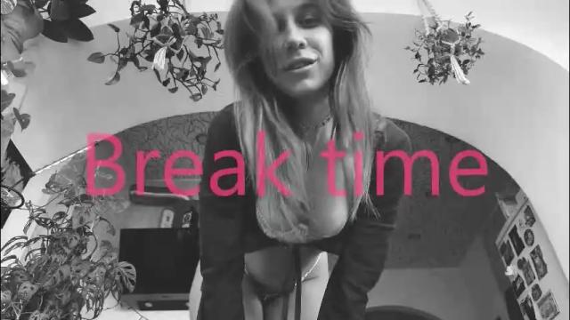 Image 2 of sasha_moormeoow Stream on Chaturbate on 21 days ago