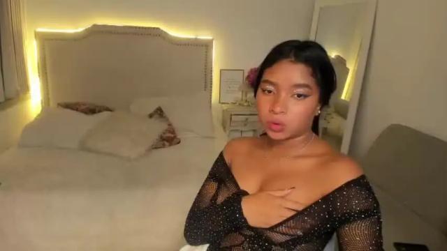 Image 12 of sasha_se Stream on Chaturbate on 15 months ago