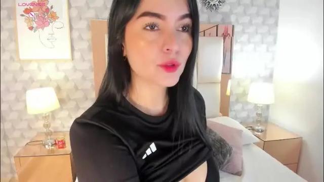 Image 3 of sasha_sims Stream on Chaturbate on 1 month ago