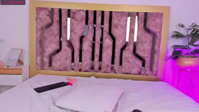 Image 4 of sasha_stele Stream on Chaturbate on 15 months ago