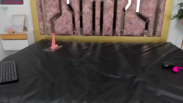Image 10 of sasha_stele Stream on Chaturbate on 15 months ago