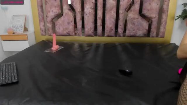 Image 11 of sasha_stele Stream on Chaturbate on 15 months ago