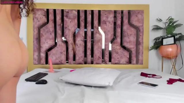 Image 10 of sasha_stele Stream on Chaturbate on 14 months ago