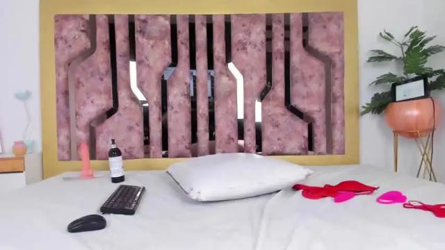 Image 4 of sasha_stele Stream on Chaturbate on 14 months ago