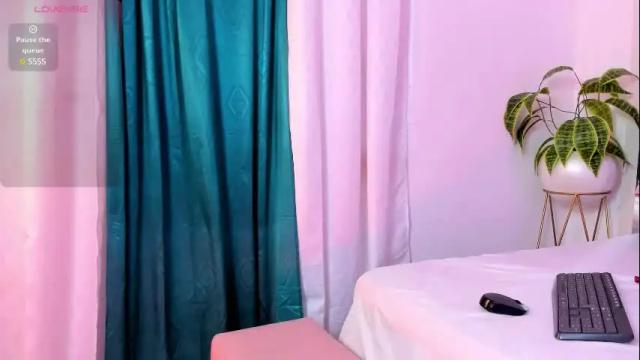 Image 7 of sasha_stele Stream on Chaturbate on 6 months ago