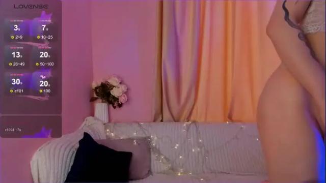 Image 10 of sasha_vesmus Stream on Chaturbate on 26 days ago