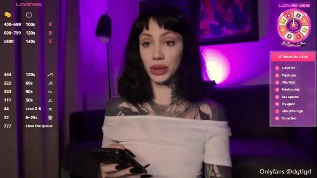 Image 2 of sashaaalovee Stream on Chaturbate on 6 months ago