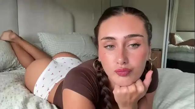 Image 2 of sashabooxx Stream on Chaturbate on 20 days ago