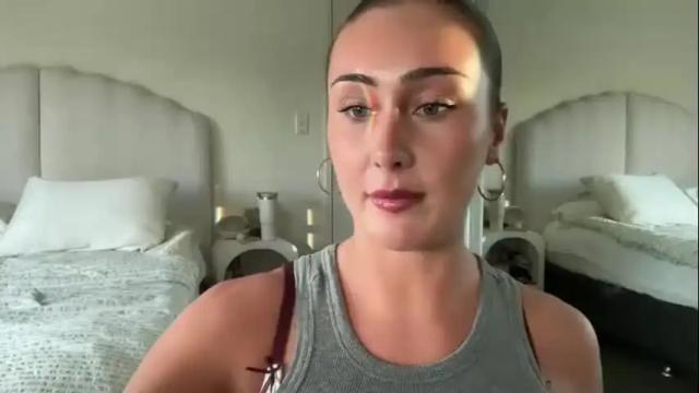 Image 2 of sashabooxx Stream on Chaturbate on 8 months ago