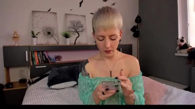Image 2 of sashaevans_ Stream on Chaturbate on 16 months ago
