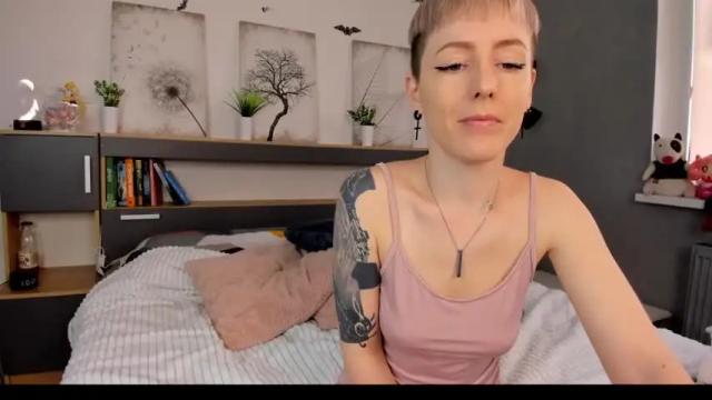 Image 2 of sashaevans_ Stream on Chaturbate on 15 months ago