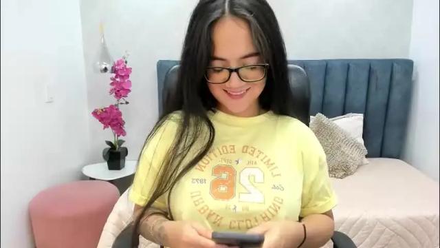 Image 2 of sashagrace Stream on Chaturbate on 2 months ago