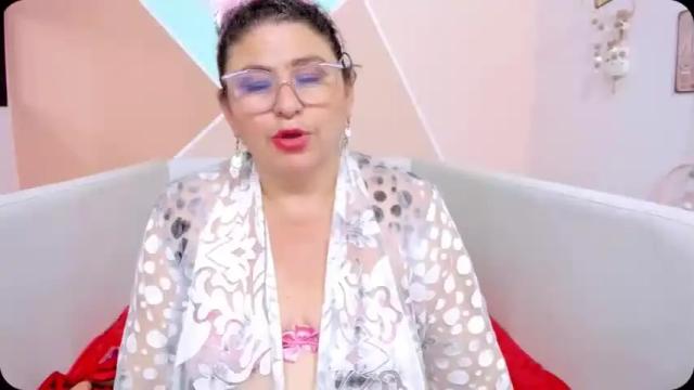 Image 11 of sashagreys1 Stream on Chaturbate on 13 months ago